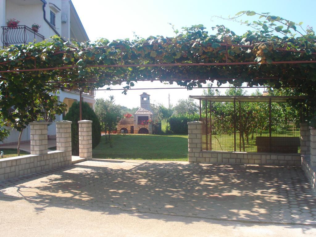 Apartments Jasna Umag Extérieur photo