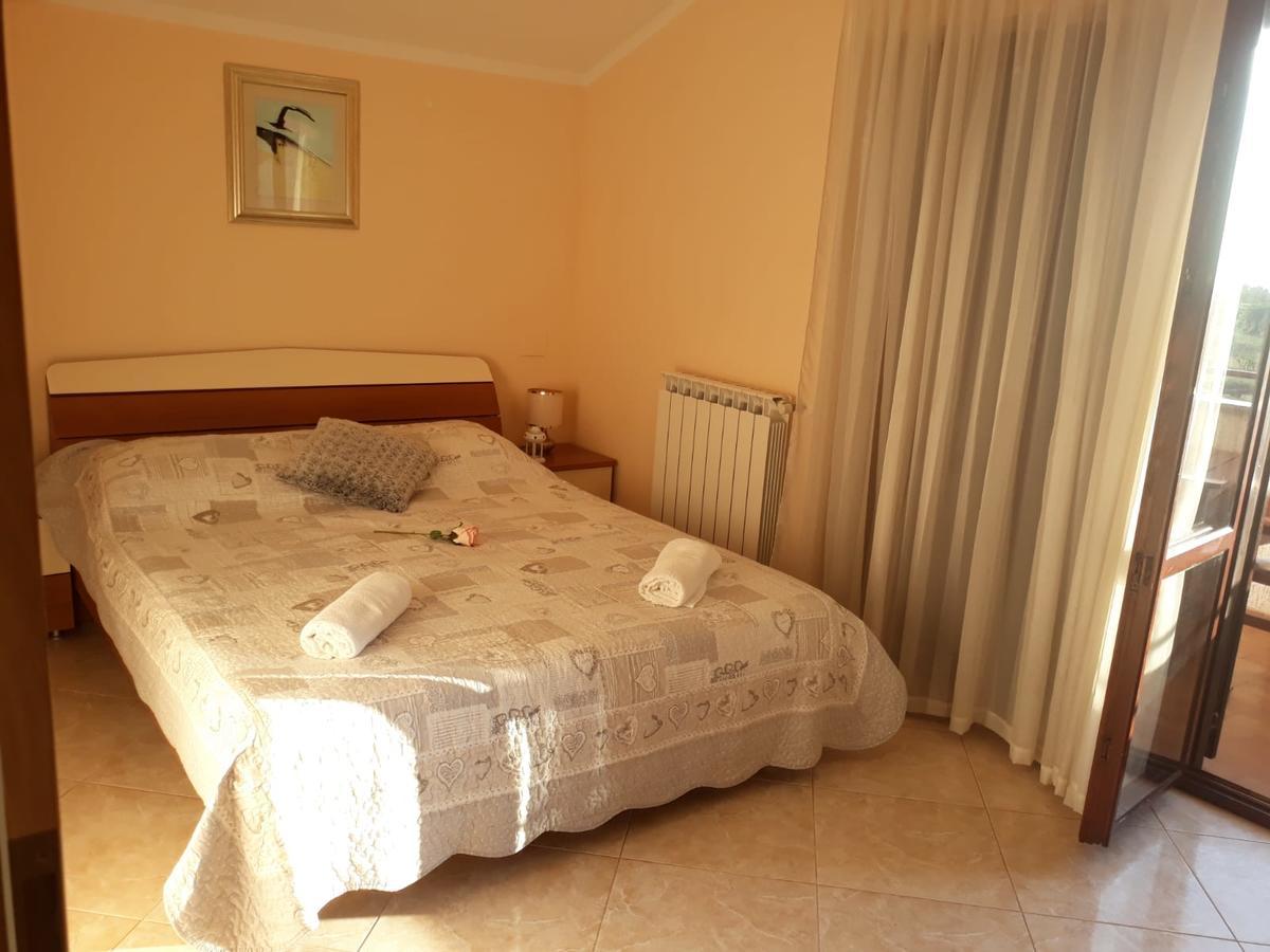Apartments Jasna Umag Extérieur photo